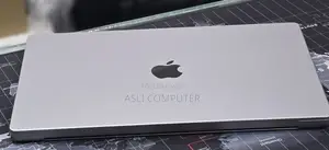New Laptop Apple MacBook Pro 2022 M2 16GB Apple M2 SSD 512GB