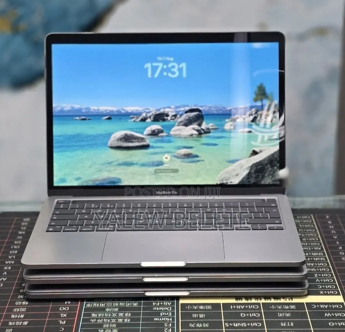 New Laptop Apple MacBook Pro 2020 M1 8GB Apple M1 SSD 512GB