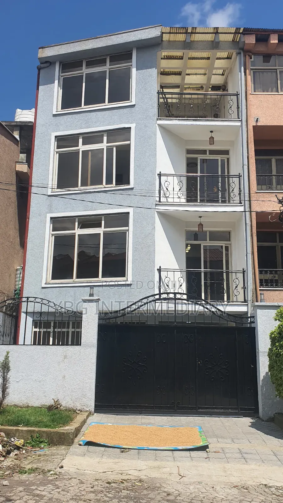 Furnished 6bdrm Villa in Villa, Yeka for sale
