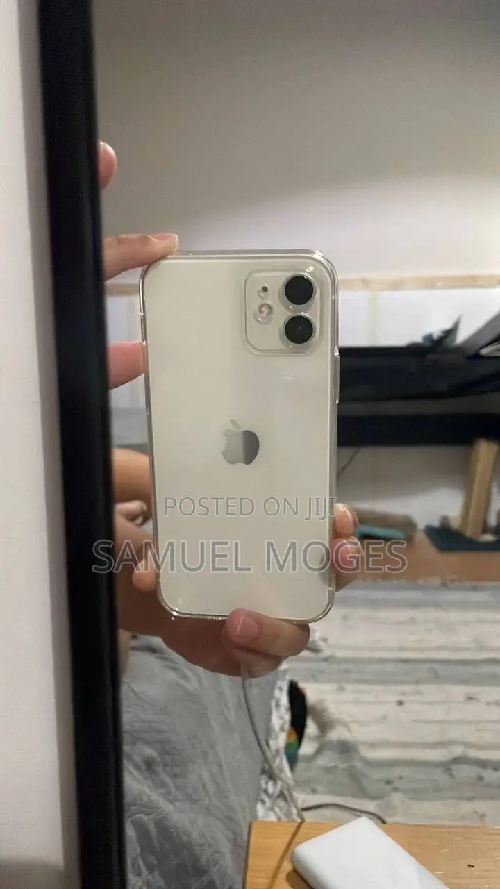 Apple iPhone 11 64 GB White