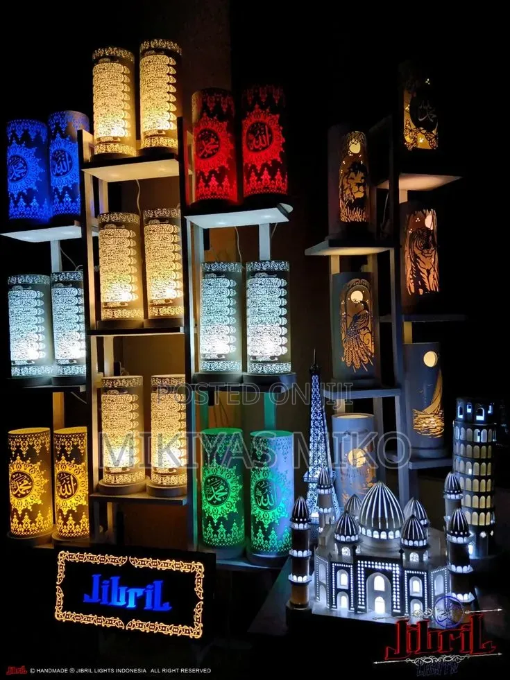 Wall Art and Lamp