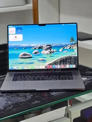 New Laptop Apple MacBook Pro 2021 M1 16GB Apple M1 Pro SSD 512GB