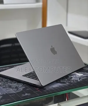 New Laptop Apple MacBook Pro 2021 M1 16GB Apple M1 Pro SSD 512GB