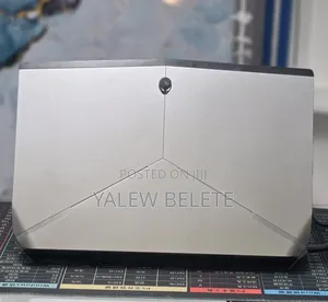 New Laptop Dell Allienware M18 R1 8GB Intel Core i7 SSD 256GB