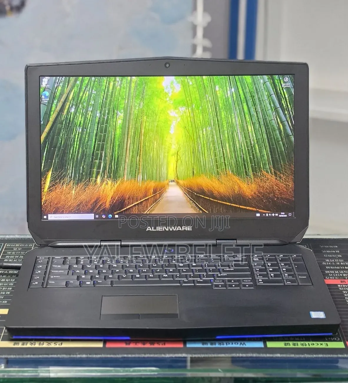 New Laptop Dell Allienware M18 R1 8GB Intel Core i7 SSD 256GB