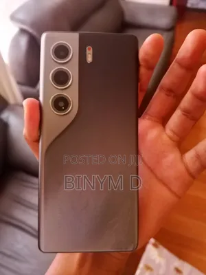 Tecno Camon 40 Pro 4G 256 GB Gray