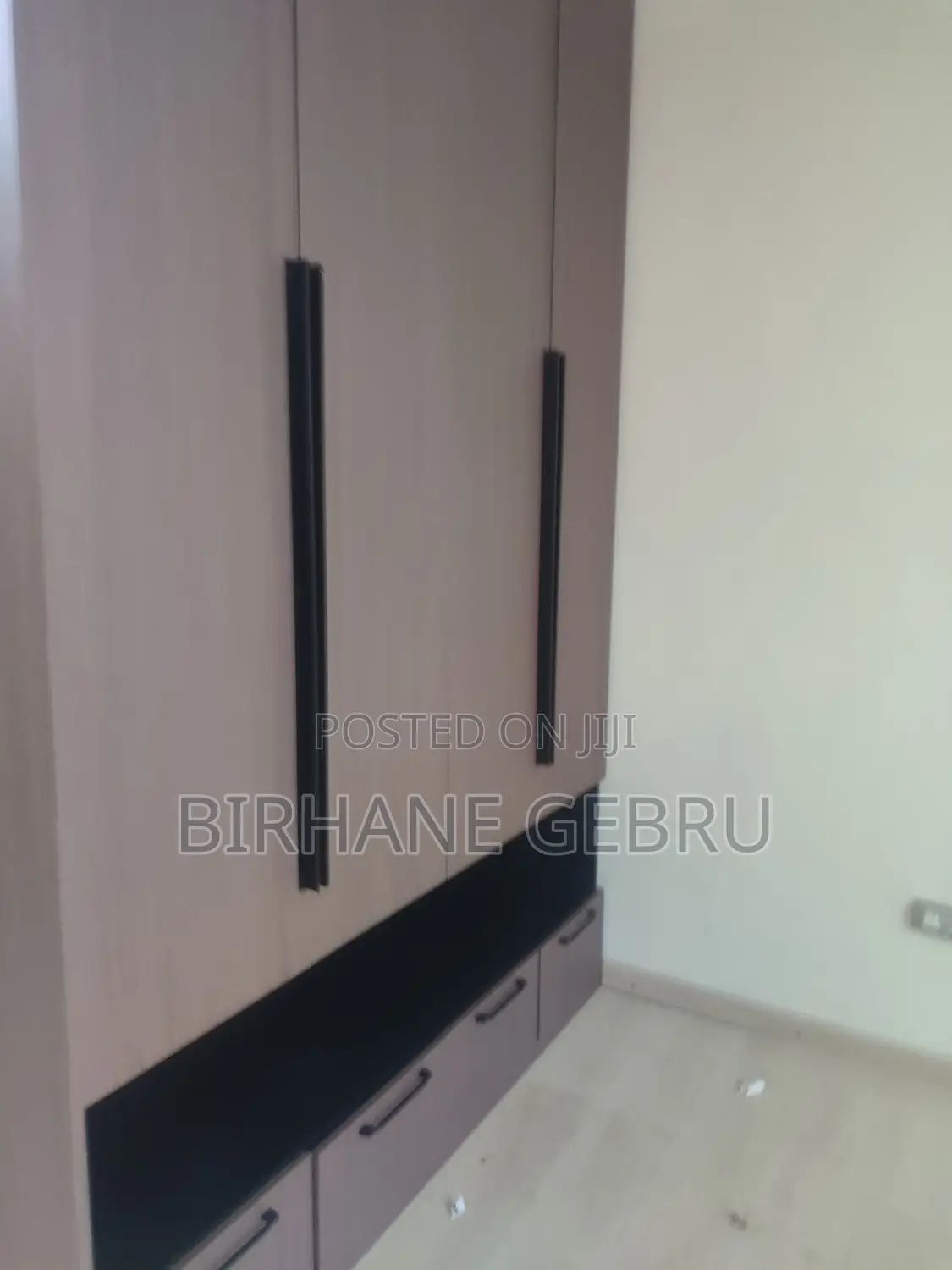 3bdrm Apartment in Luxury Aparthment, Bole for sale