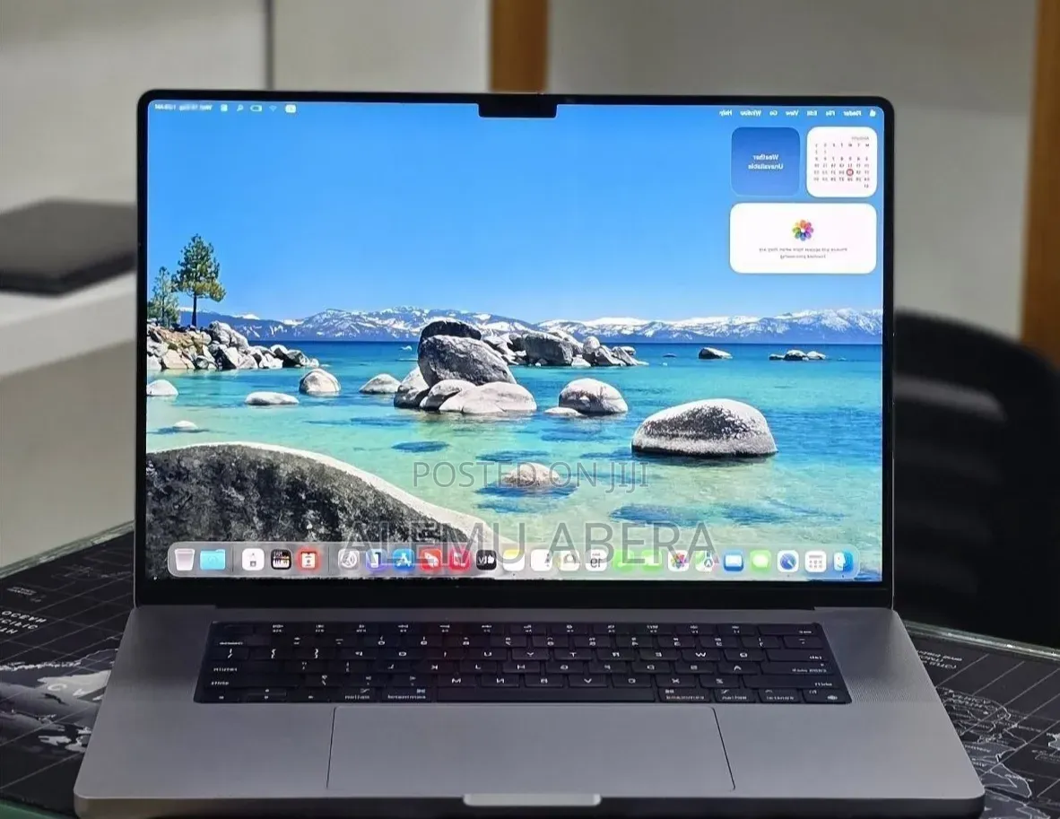 New Laptop Apple MacBook Pro 2023 M2 Pro 16GB Apple M2 SSD 512GB