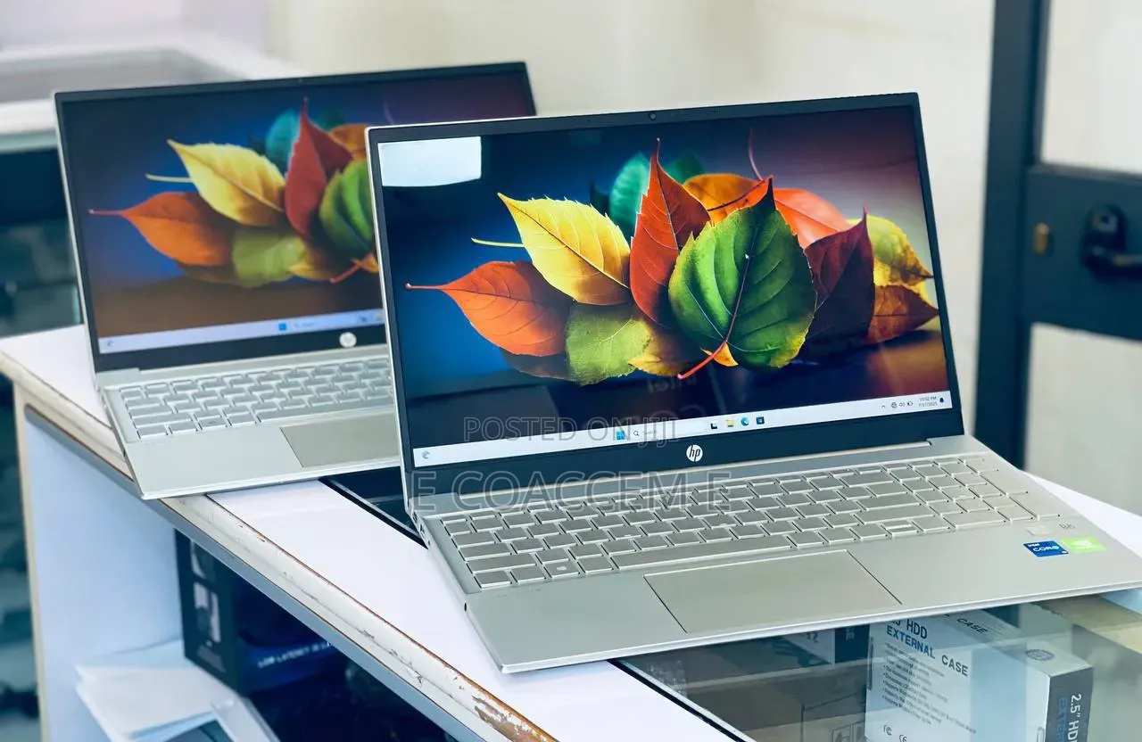 New Laptop HP 16GB Intel Core i5 SSD 512GB