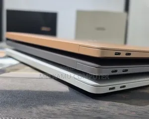 New Laptop Apple MacBook Air 2020 M1 8GB Apple M1 SSD 256GB