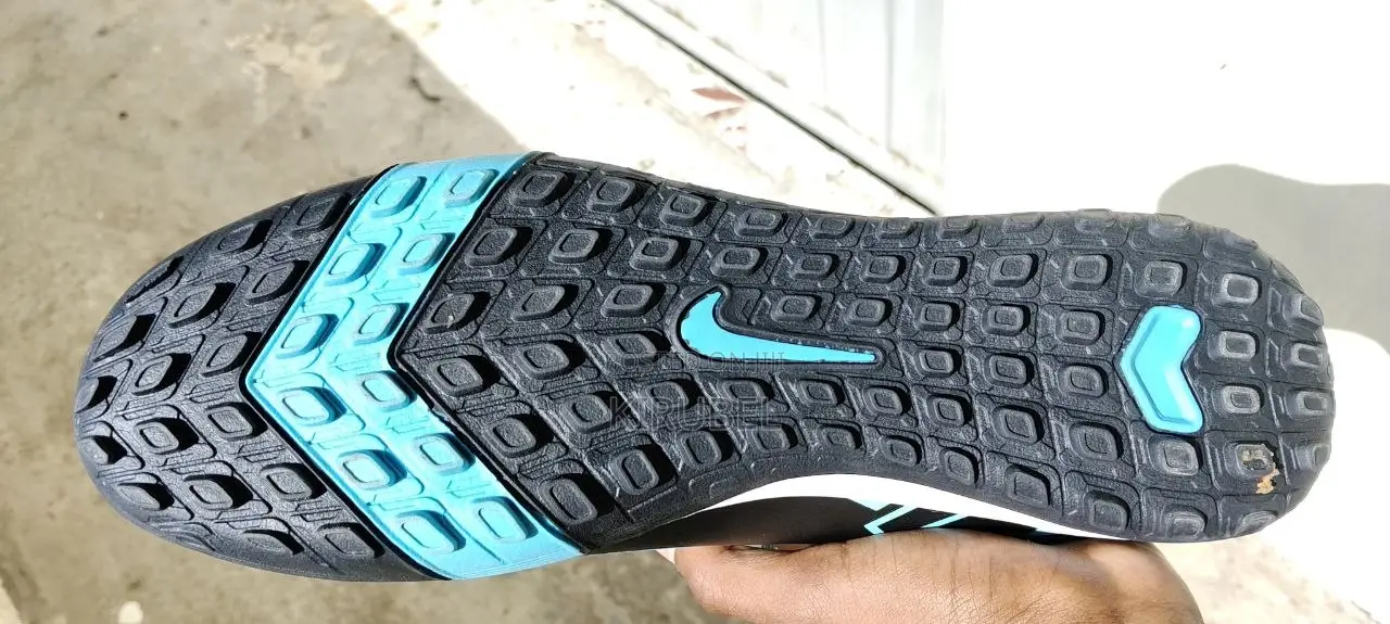 Nike Air Zoom Mercurial Vapor 16 Elite