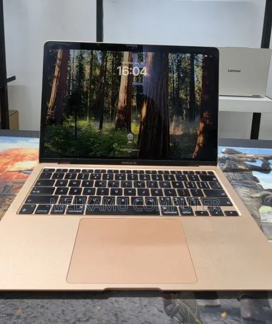 New Laptop Apple MacBook Air 2020 M1 8GB Apple M1 SSD 256GB