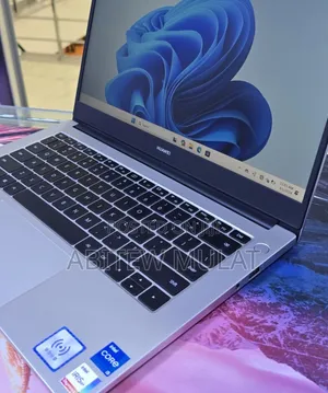 New Laptop Huawei MateBook D 14 16GB Intel Core i5 SSD 512GB