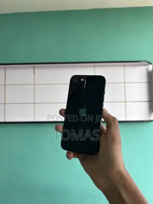Apple iPhone 13 128 GB Black