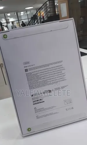 New Apple iPad (2025) 128 GB