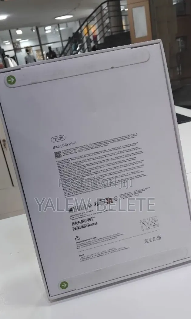 New Apple iPad (2025) 128 GB