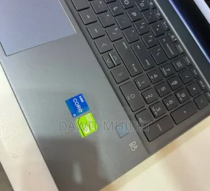 New Laptop HP Pavilion 11 16GB Intel Core i5 SSD 512GB