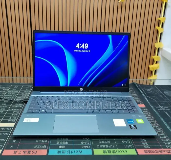 New Laptop HP Pavilion 15 16GB Intel Core i5 SSD 512GB