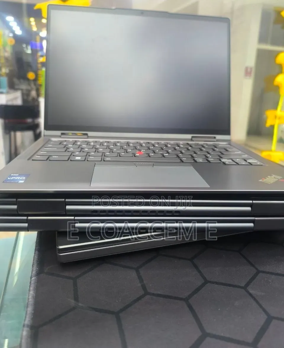 New Laptop Lenovo 16GB Intel Core i7 SSD 1T