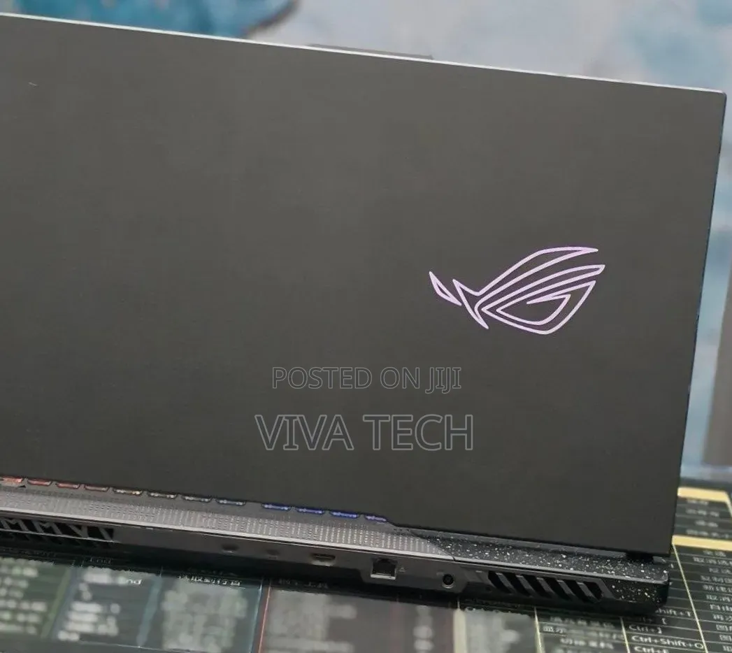 New Laptop Asus ROG Strix G16 G614 16GB AMD Ryzen 9 SSD 512GB