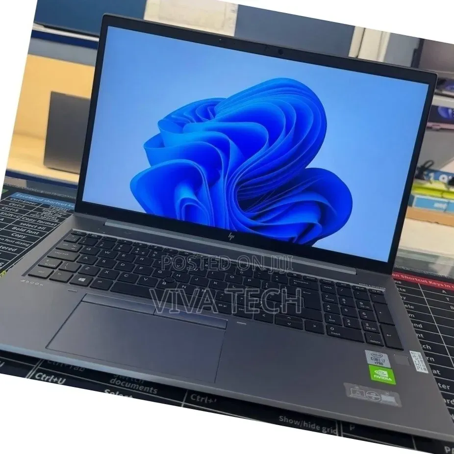 New Laptop HP ZBook Studio 16GB Intel Core i7 SSD 512GB