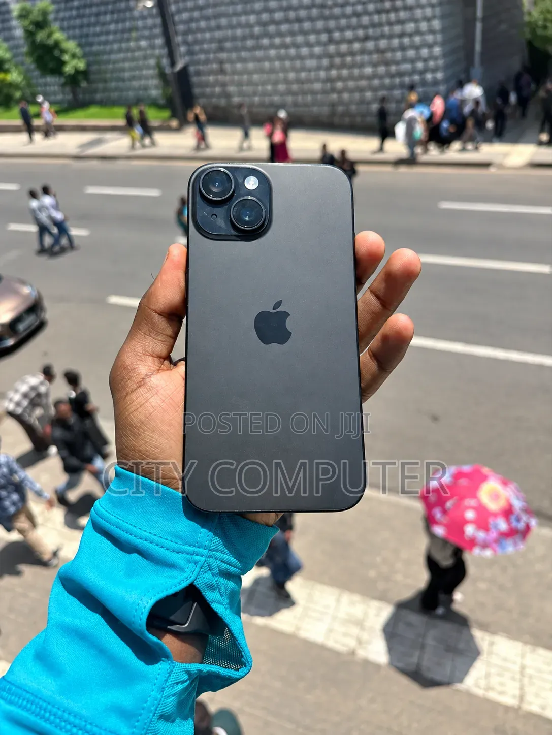 New Apple iPhone 15 128 GB Black