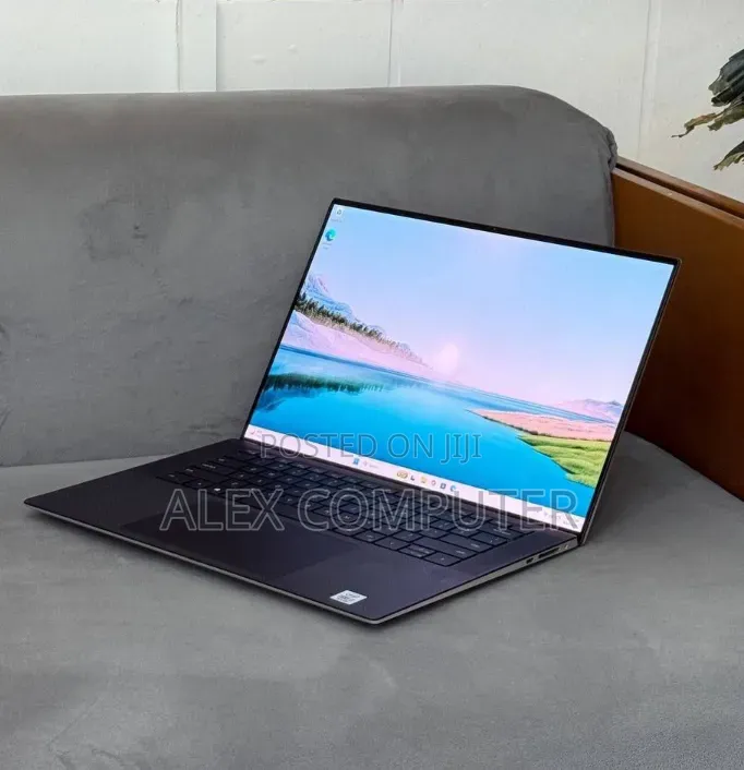 New Laptop Dell XPS 15 16GB Intel Core i7 SSD 512GB