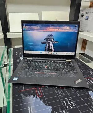 New Laptop Lenovo ThinkPad X390 Yoga 16GB Intel Core i5 SSD 512GB