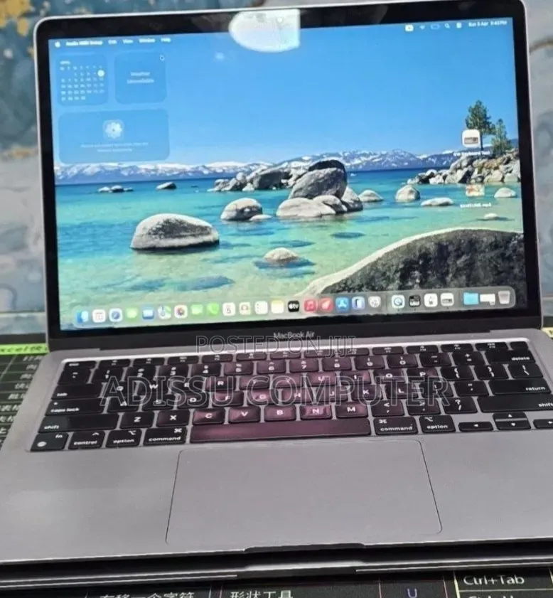 New Laptop Apple MacBook Air 2020 M1 8GB Apple M1 SSD 256GB