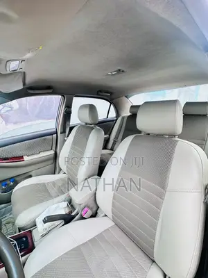 Toyota Corolla Verso 1.8 VVT-i Luna Automatic 2004 Silver