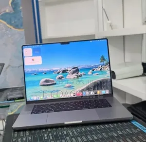 New Laptop Apple MacBook 32GB SSD 512GB