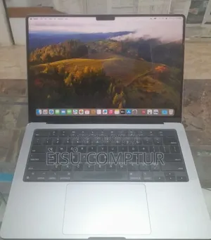 New Laptop Apple MacBook Pro 2023 M3 8GB Apple M3 SSD 512GB