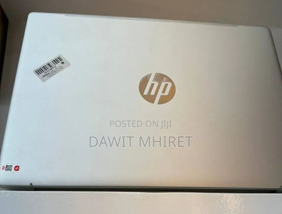 New Laptop HP Pavilion 13 16GB Intel Core i5 SSD 512GB