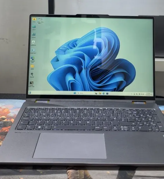 New Laptop Lenovo ThinkPad Yoga 16GB AMD Ryzen 7 SSD 512GB