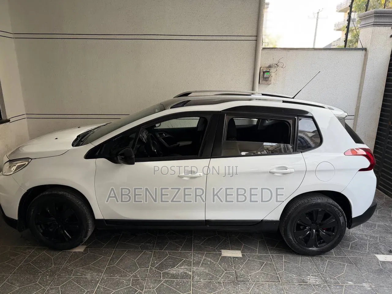 Peugeot 2008 1.2 PureTech (130 Hp) 2017 White