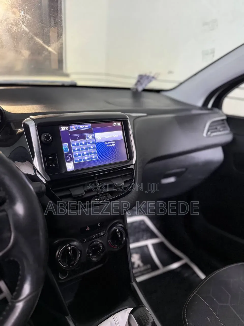 Peugeot 2008 1.2 PureTech (130 Hp) 2017 White