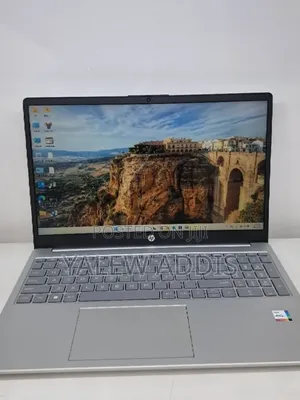 New Laptop HP Stream Notebook 16GB Intel Core i7 SSD 1T