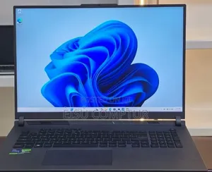 New Laptop Asus ROG Strix G18 16GB Intel Core i9 SSD 1T