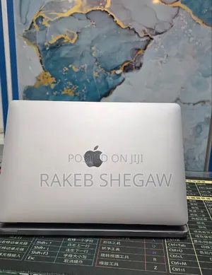 New Laptop Apple MacBook Air 2020 M1 8GB Apple M1 SSD 256GB