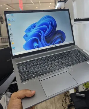 New Laptop HP ZBook 15 16GB Intel Core i7 SSD 512GB