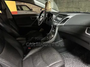 Hyundai Avante 2014 Gray