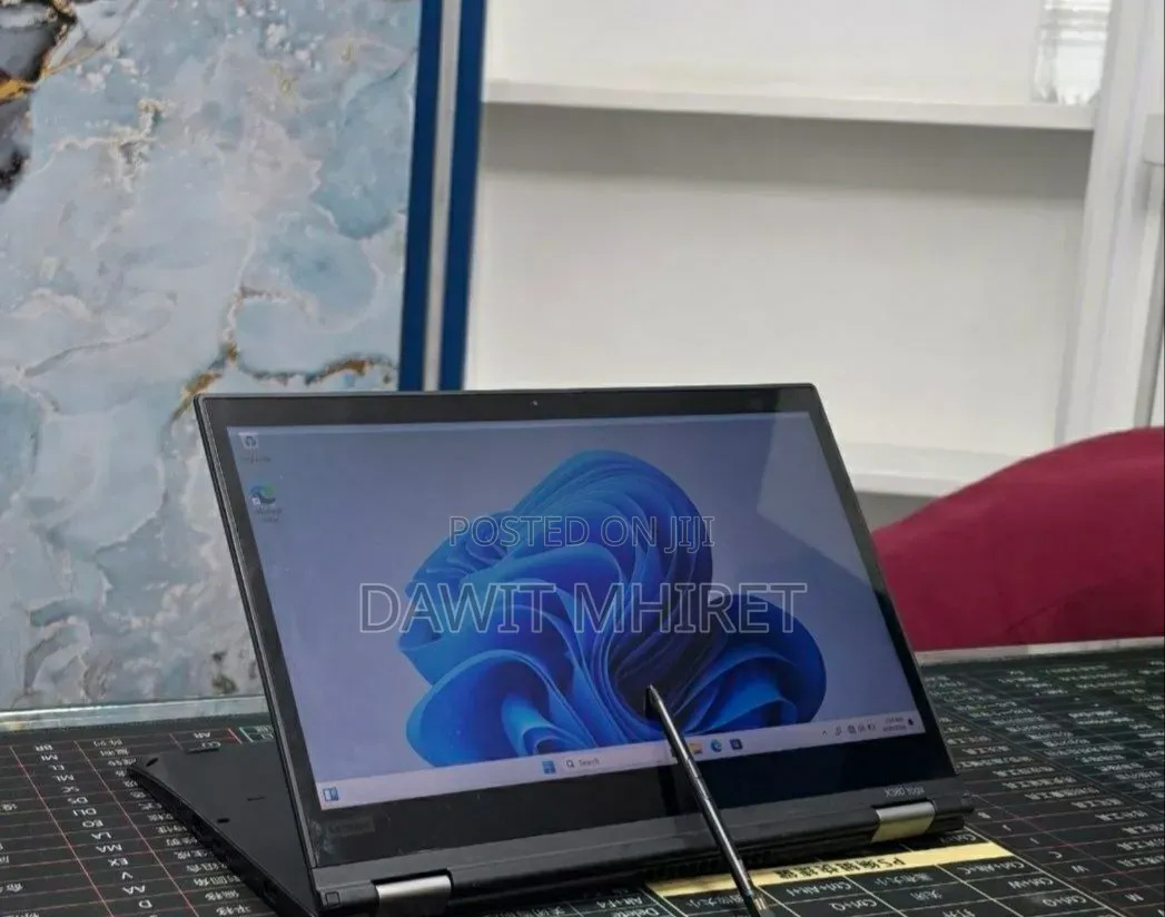 New Laptop Lenovo ThinkPad Yoga 16GB Intel Core i5 SSD 256GB