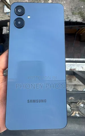 Samsung Galaxy A06 64 GB Black