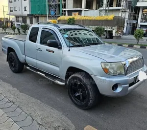 Toyota Tacoma 2008 Silver