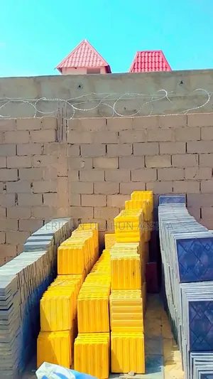 የግቢ እና የወለል ንጣፍ ቴራዞ