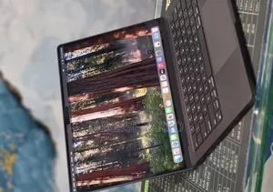 New Laptop Apple MacBook Pro 2024 M4 16GB Apple M4 Pro SSD 512GB