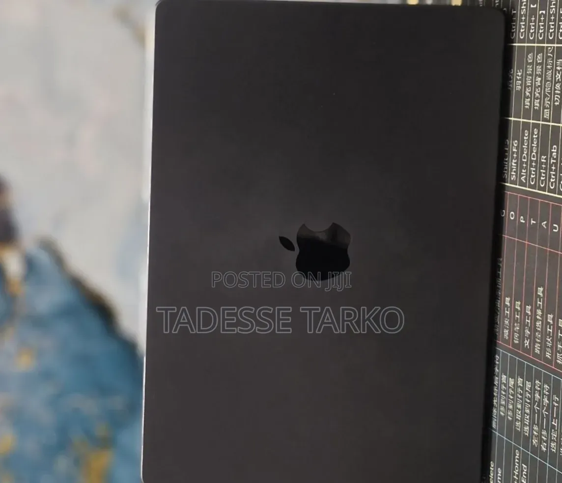 New Laptop Apple MacBook Pro 2024 M4 16GB Apple M4 Pro SSD 512GB