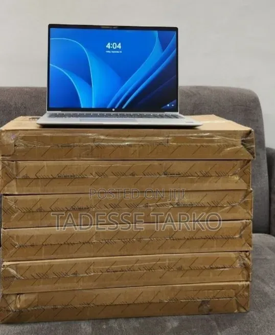 New Laptop HP ProBook 460 G11 16GB Intel Core Ultra 7 SSD 512GB
