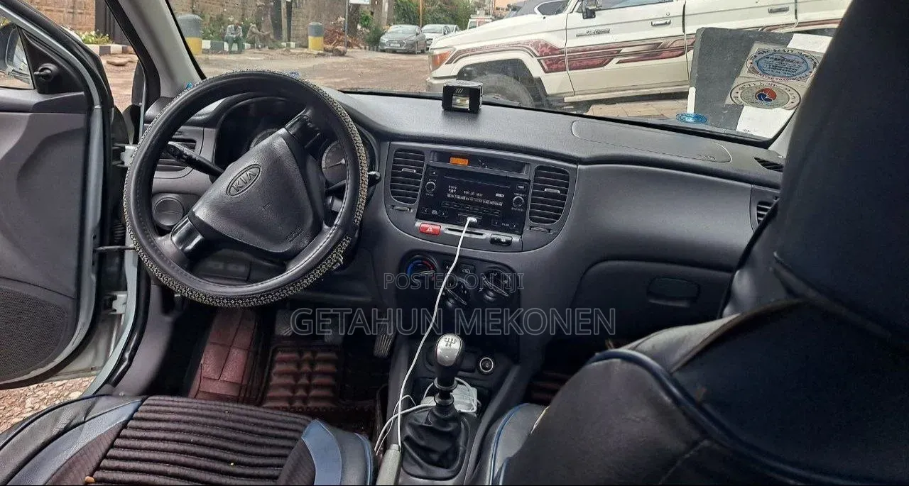 Kia Rio 2010 Blue