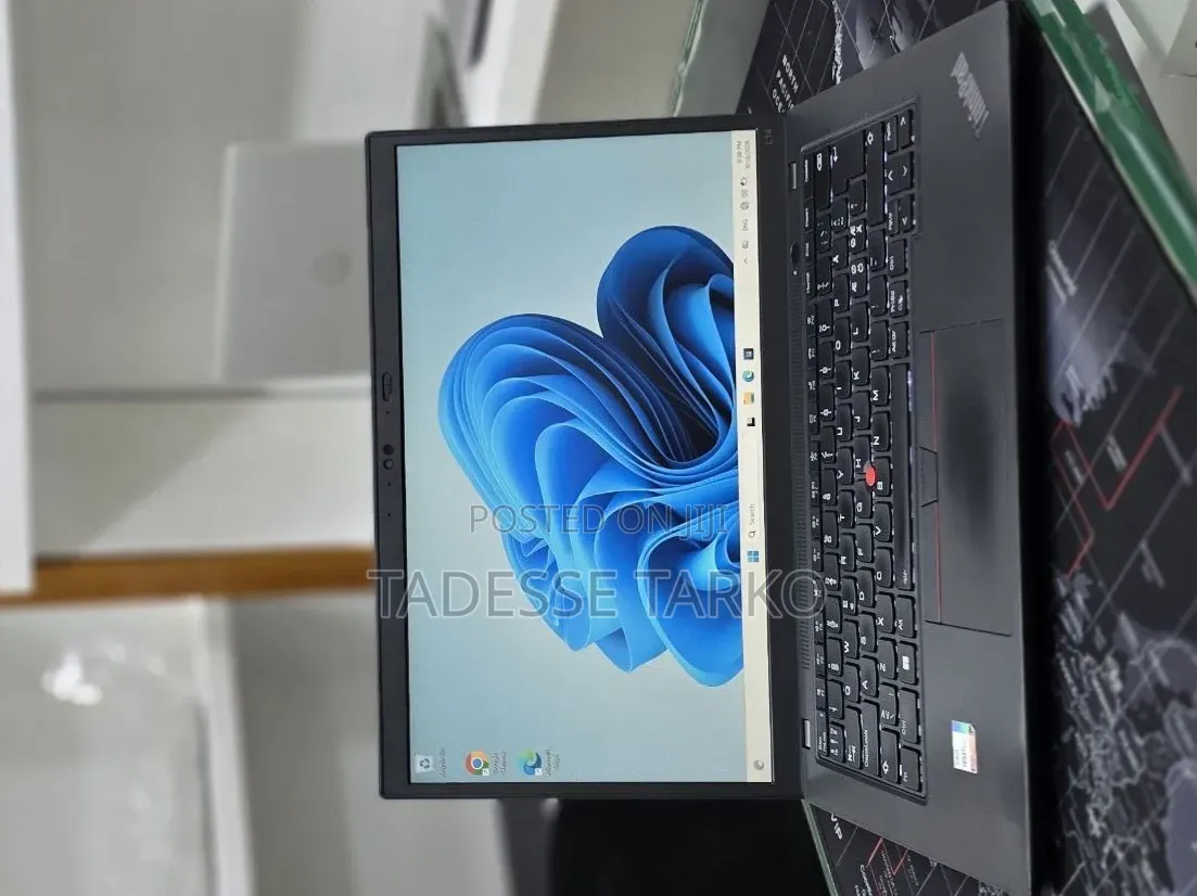 New Laptop Lenovo ThinkPad T14 16GB Intel Core i5 SSD 256GB